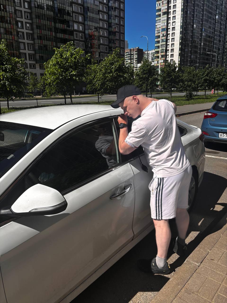 Вскрытие автомобиля без повреждений в Агалатово 